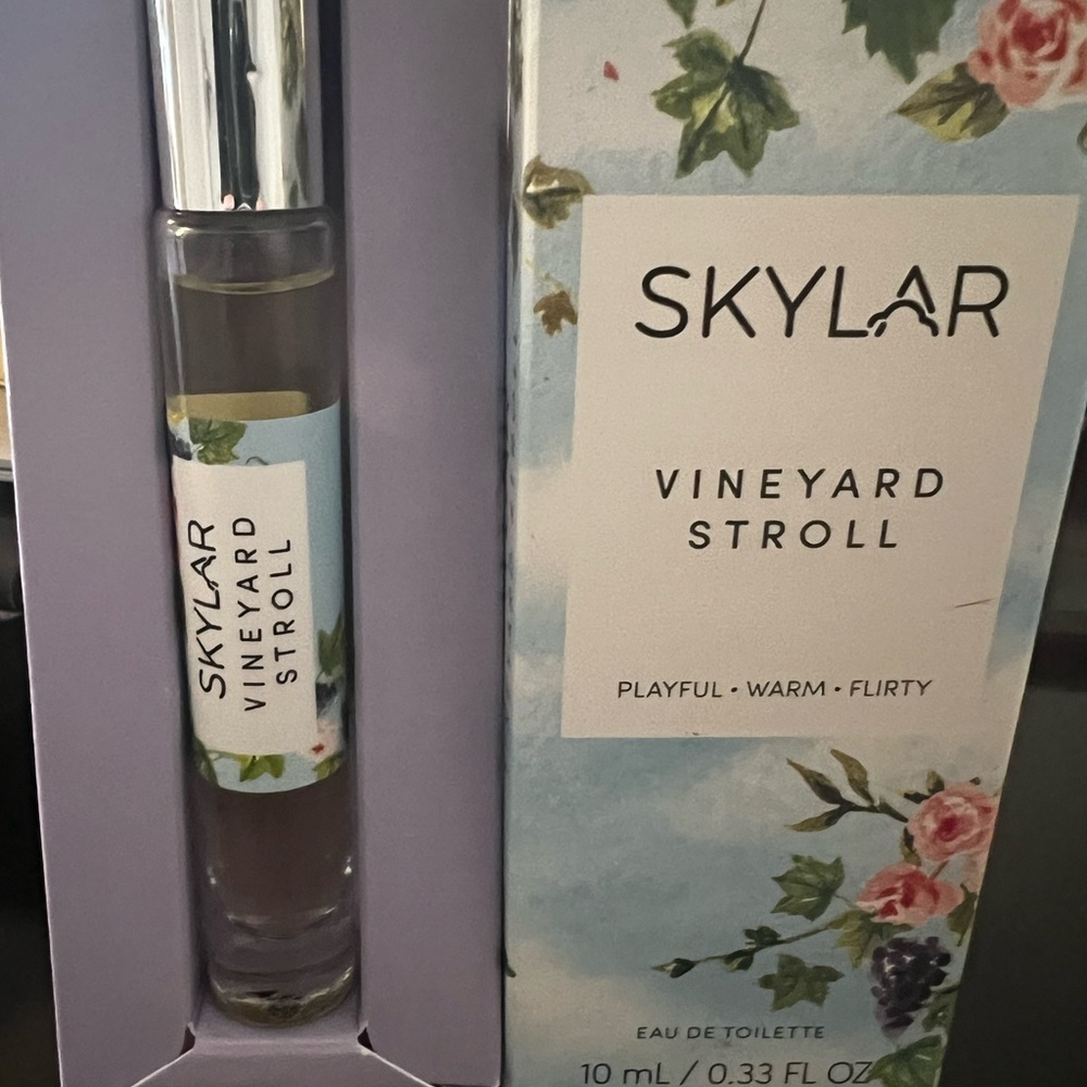 Skylar - Vineyard Stroll